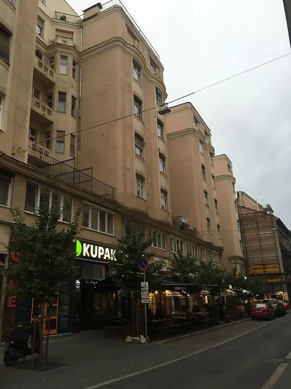 Synagogue Gozsdu Private Apartments Budapeşte
